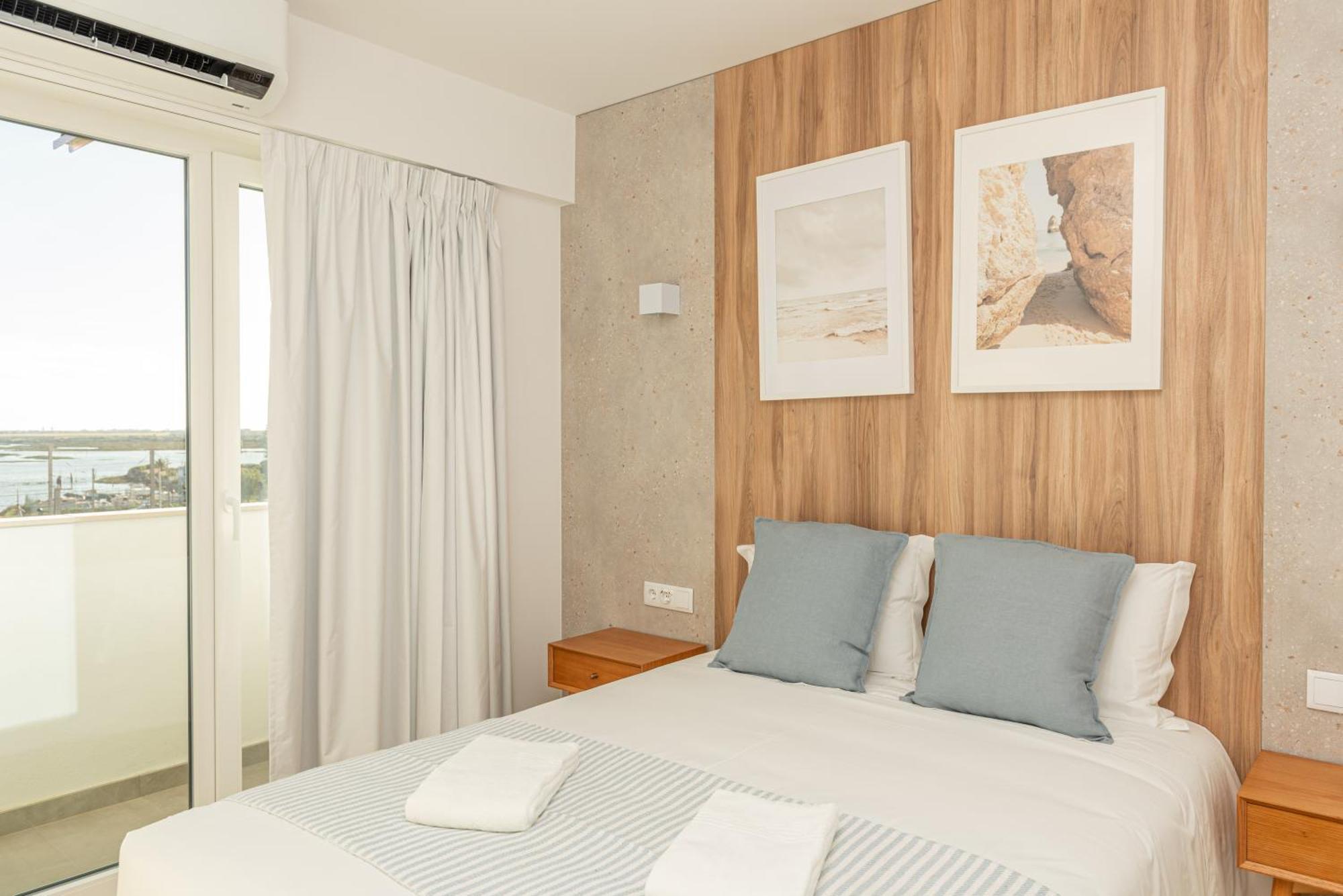 Faro Heart Suites ภายนอก รูปภาพ